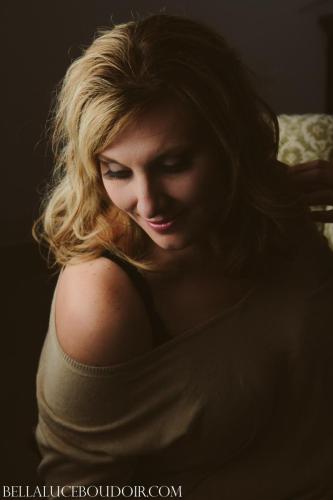 What to wear for boudior photo session, Bella Luce, Wisconsin (41 of 119)